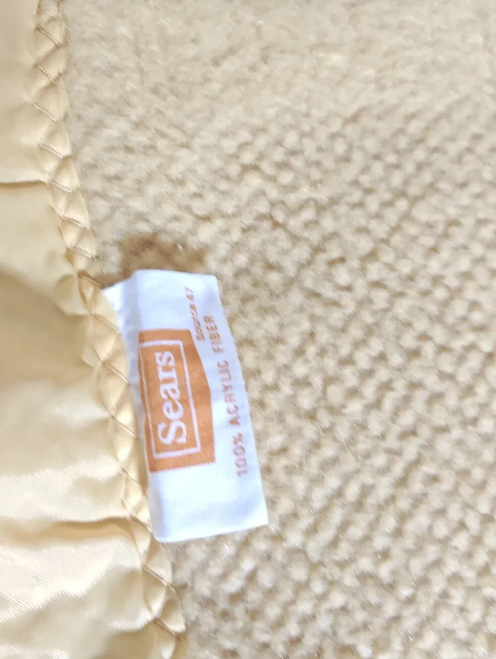 Vtg Sears Embroidery Satin Trim Blanket Gold Waffle Weave Embroidered 85x66